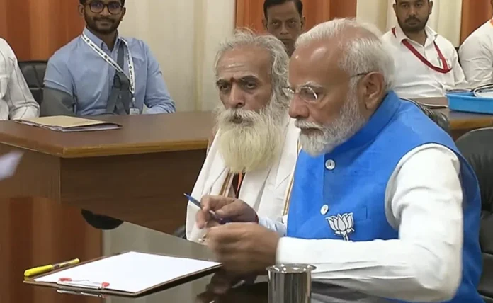 PM Modi files nomination