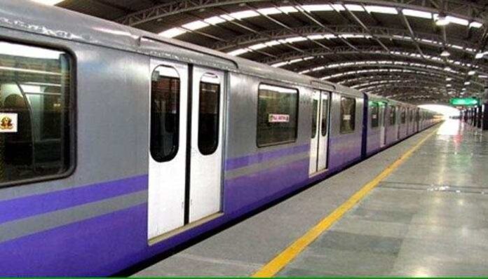 Metro Services In Kolkata Partially Disrupted After Man Attempts Suicide