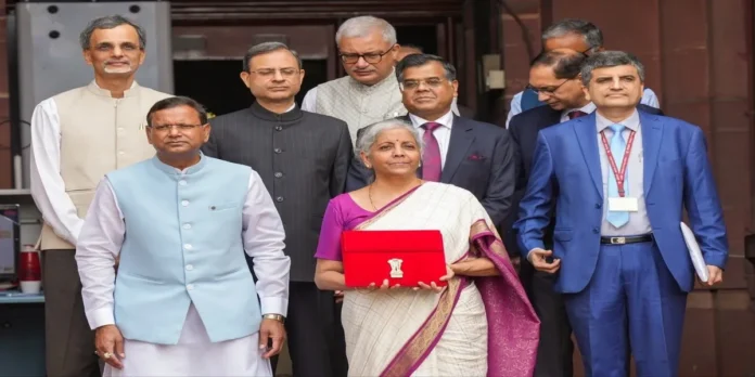 Union Budget 2024 : Nirmala Sitharaman Presents Budget