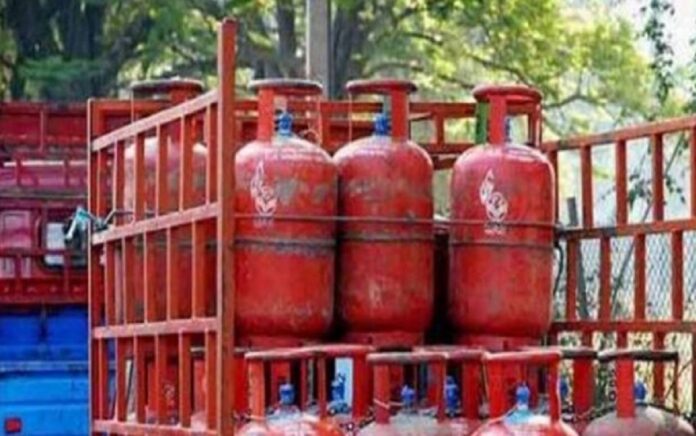 Commercial LPG Cylinder Price Rises; Check Latest Rate Here